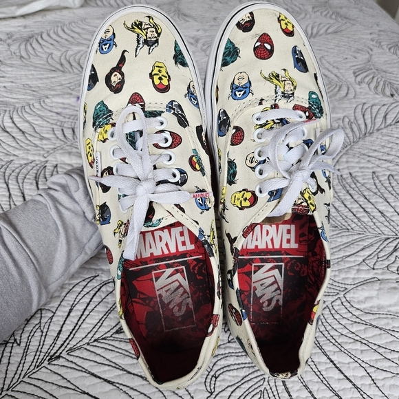 VGUC Vans X Marvel Head Sneakers Mens 8 Women 9.5 - Picture 12 of 15